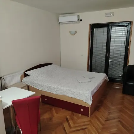 Stan Na Dan Iva 1 Daire Užice
